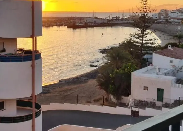 Cristianos Iv Apartament *